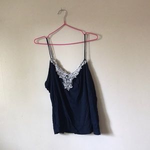 H&M Woman’s Large tank top.